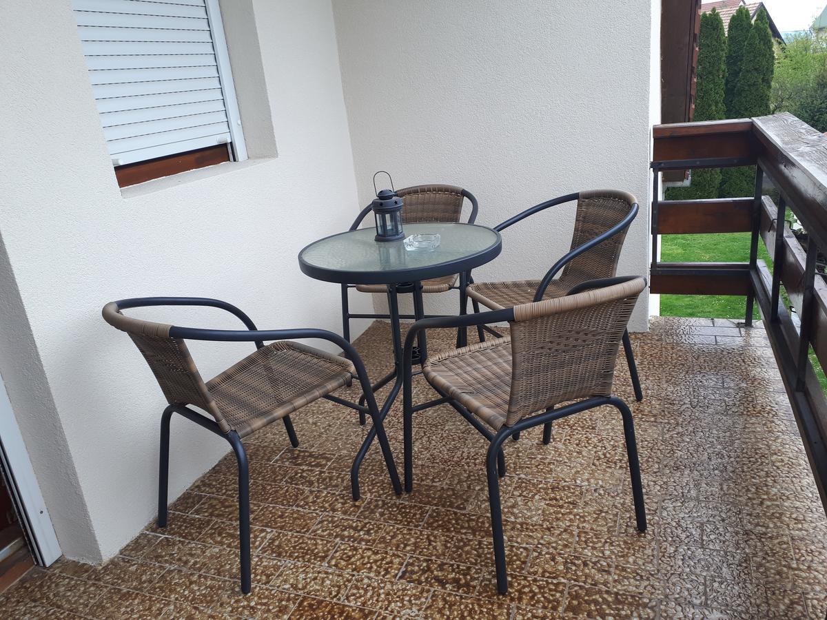 Borbaratok Vendeghaz Hotel Villány Buitenkant foto